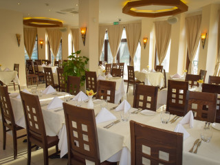 Manjal Restaurant
