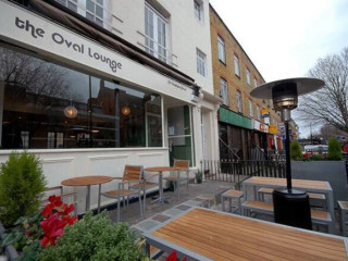 The Oval Lounge