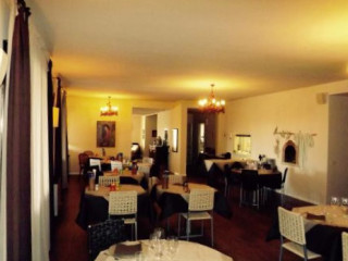 Trattoria La Pepola Di Abarabini Claudia