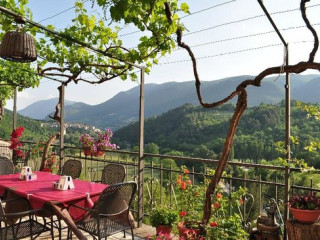 La Stuzzicantina De La Terrazza Del Castello