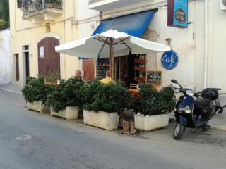 Cafe Del Mare