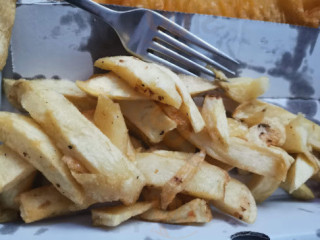 Fazzi's Fish Chips