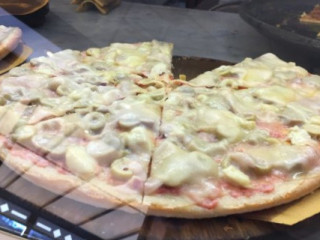 Pizzeria D'asporto Il Ghiottone