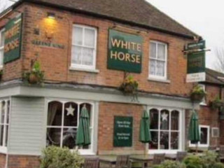 White Horse Pub Emmer Green
