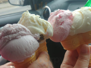 Cullen Ice Cream Shop