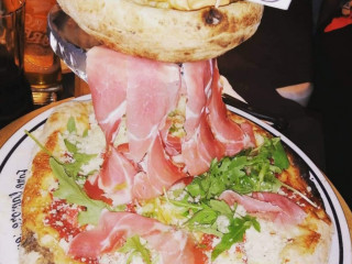 Mamma Mia Che Pizza