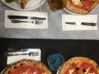 Pizzeria Riva Dei Cavalleggeri