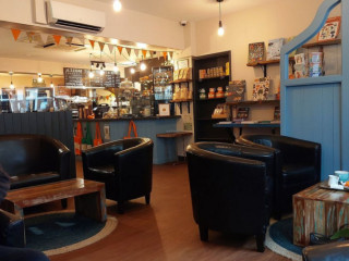The Little Fox Coffee Bookshop