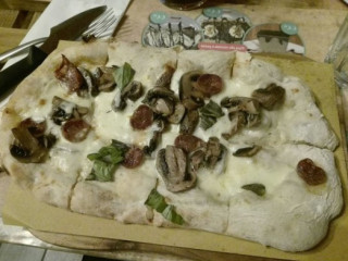 Taccarella Pinsa Pizza