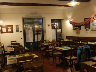 Antica Taverna Garibaldi Di Del Ry Elena