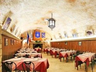 La Taverna Della Rocca