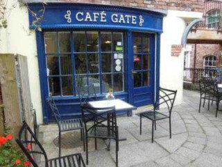 Cafe Gate
