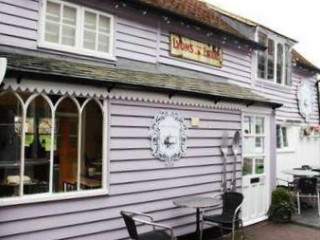 Mrs Salisbury's Famous Tea Rooms