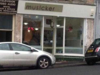 Musicker Cafe