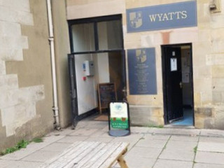 Wyatts Cafe