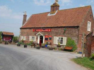 The Old Chequers Inn
