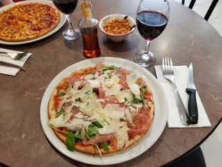 Pizza Calabria