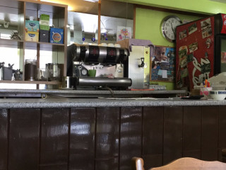Lana's Cafe