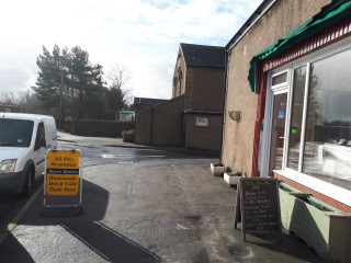 Chofh's Tea Room And Takeaway