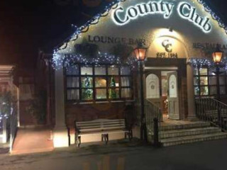 County Club Pub And