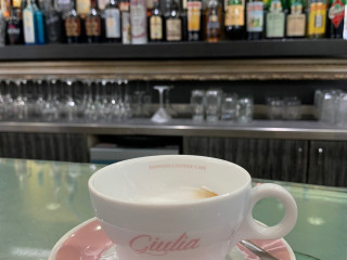 Caffe Giulia