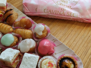 Pasticceria Del Corso Di Sechi Gavina Ec