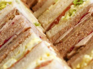 C D's Sandwich