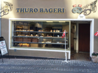 Thuroe Sports Cafe