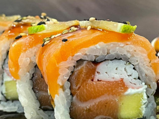 Bululù Sushi Poke