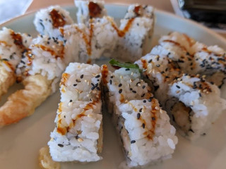 Asuka Sushi Giapponese E Cinese