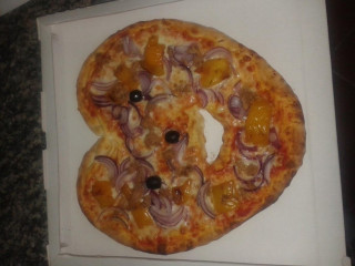 Pizza Hot Di Ibrahim Abdelaal