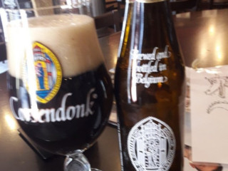 Cafe Pension De Draak