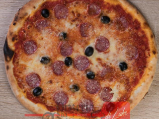 Pizzeria Da Adriano Di Luke Olbia Consegne Rapide A Domicilio