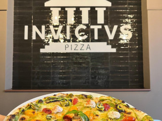 Invictus Pizza
