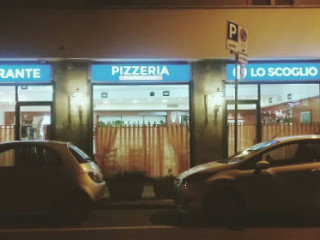 Lo Scoglio Pizzeria
