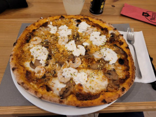 Nico’s Pizza
