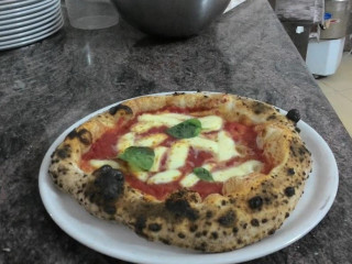 Pizzeria La Piazzetta