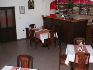 Restaurace U Pecinů