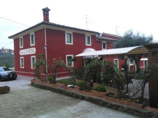 Agriturismo Podere Santa Rita