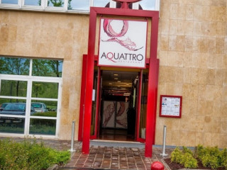 Aquattro