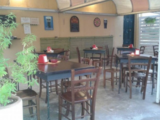 La Taverna Del Ponte