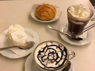 Santa Marta Dolci Caffe