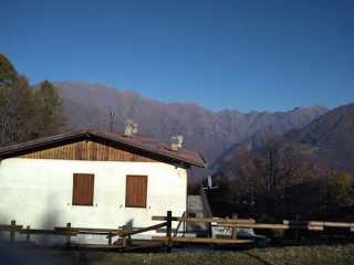 Rifugio Disolin Alpe Di Paglio