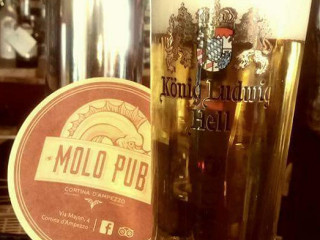 Molo Pub