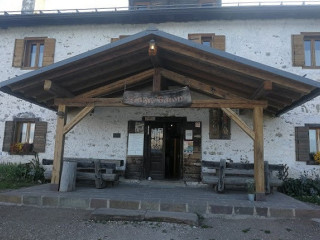 Rifugio Baion