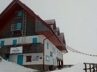 Rifugio Giovanni E Olinto Marinelli