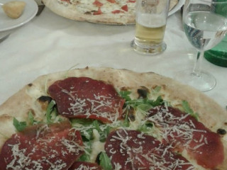 Pizzeria Bella Vista