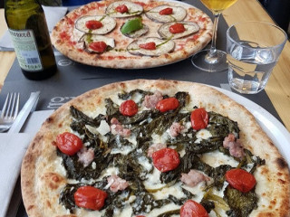 Gustobase Pizza Vino