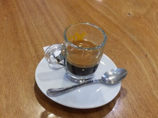 Isterika Caffe