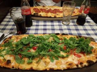 La Pizzaccia